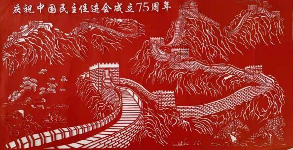 城区梅花盛放 市民公园邂逅“梅”好