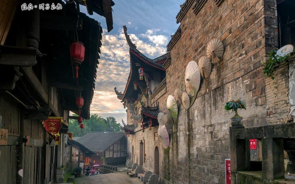 逃出田园庭院